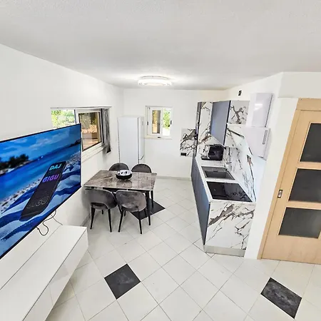 Apartman Lux Adriatica 1 By Interhome