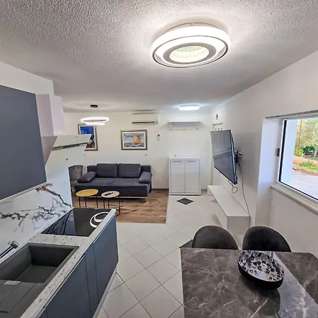 Lux Adriatica 1 By Interhome Apartman